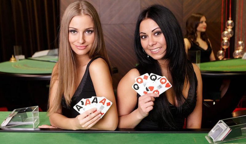 live dealer girls at evolution gaming casinos